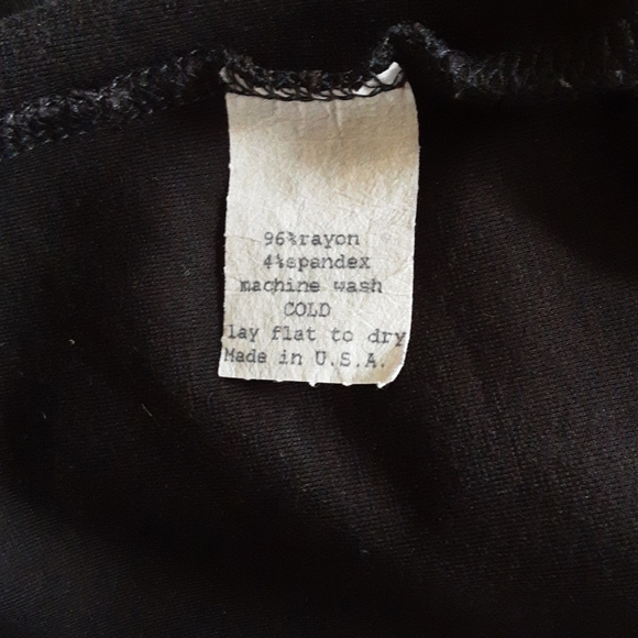 "The Slim Skirt" knee length stretch pencil skirt. - Picture 4 of 4